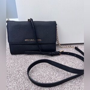 Michael Kors crossbody purse